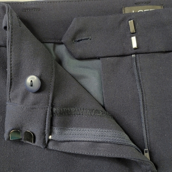Loft Crop Pants Size 10P Pockets Front Zip Cuffed Belt Loops Stretch Black - Picture 4 of 11